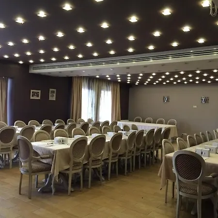 Rainer Hotel 3*